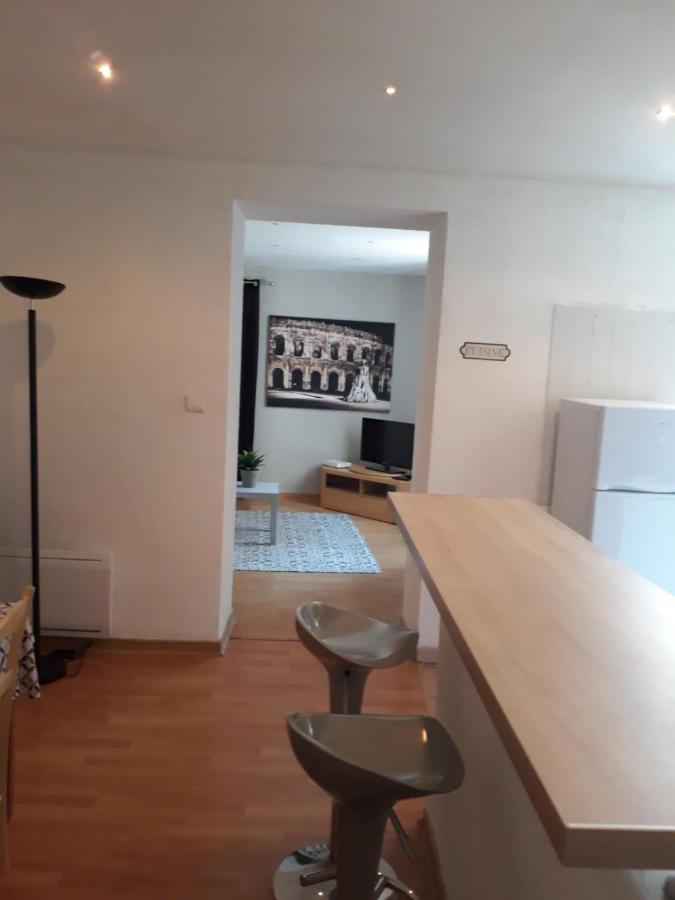 5 Minutes Des Arenes, Parking Gratuit, 6 Couchages Nîmes Exterior photo