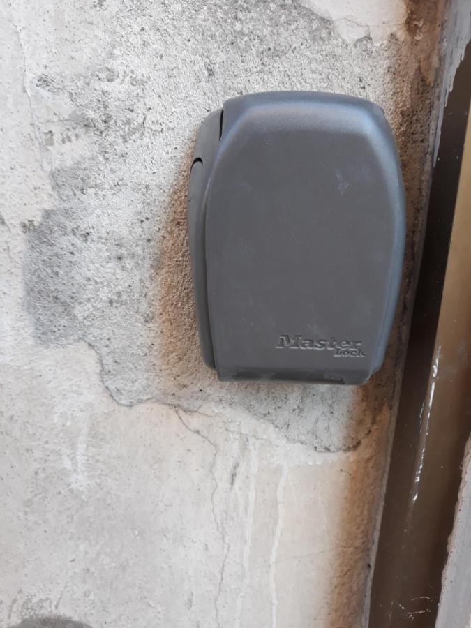 5 Minutes Des Arenes, Parking Gratuit, 6 Couchages Nîmes Exterior photo